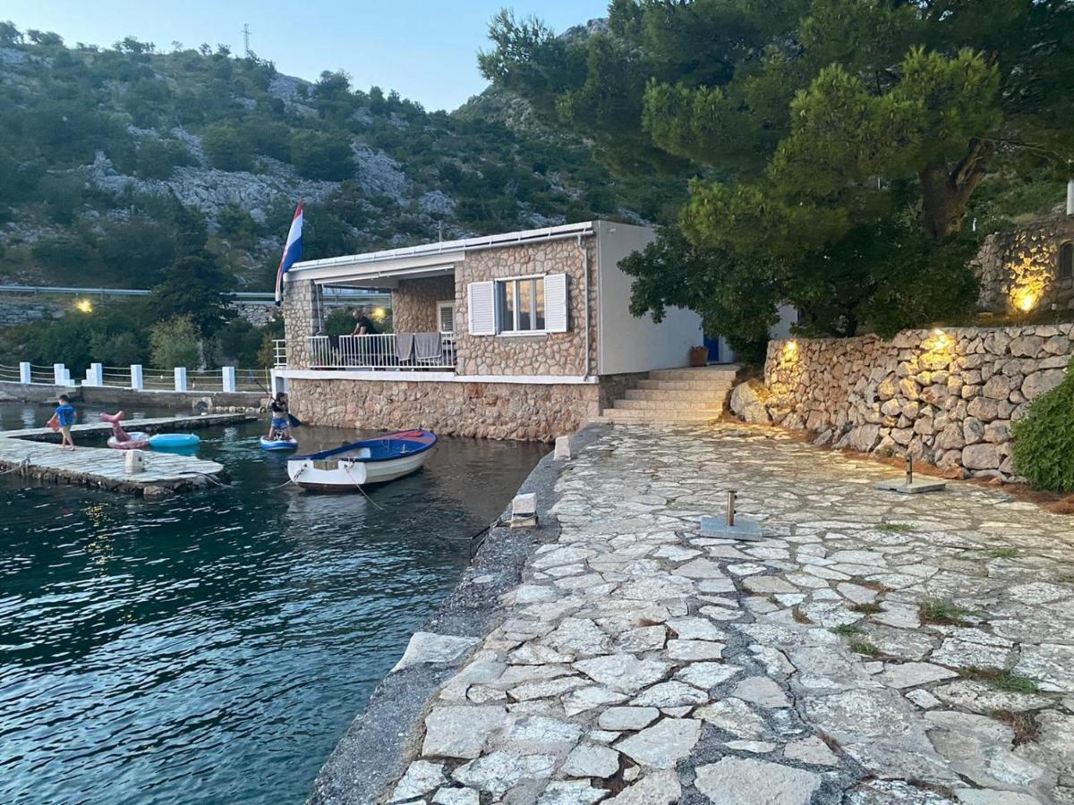 Kuca Za Odmor Jelena Villa สตารีกราด-ปาเคลนีซา ภายนอก รูปภาพ